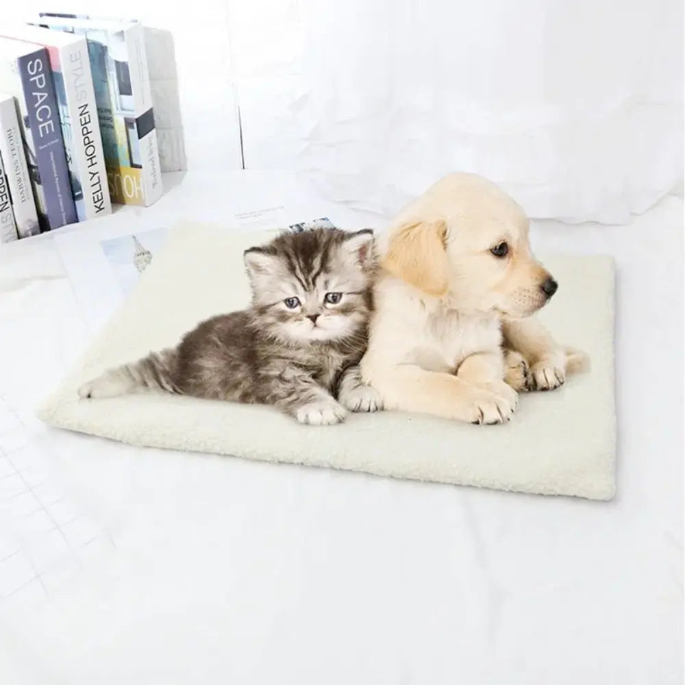 Self Warming Fleece Pet Mat - GLR SHOPPING