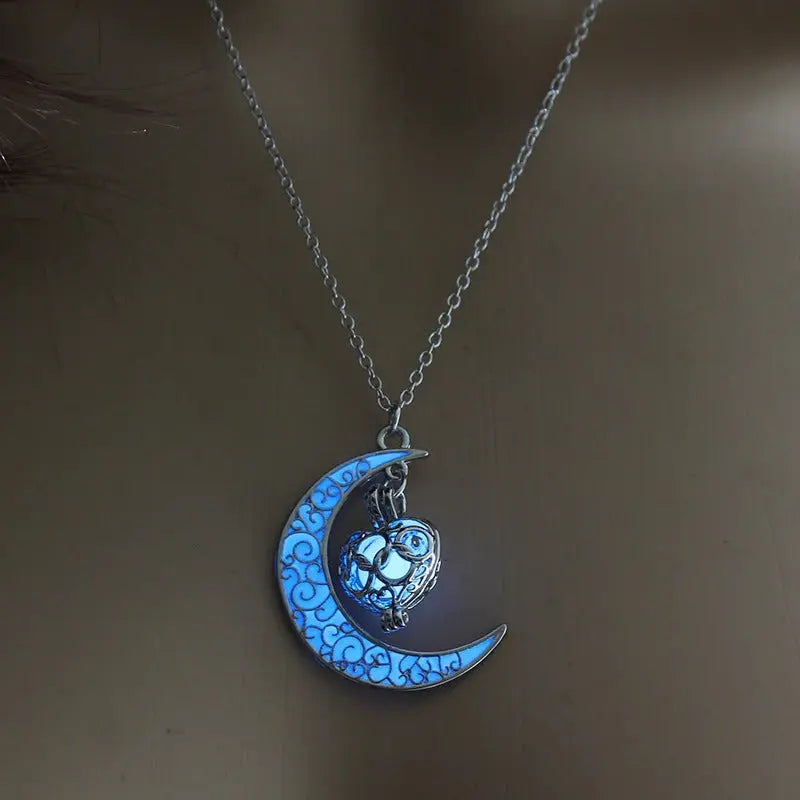 Moon Glowing Necklace - GLR SHOPPING