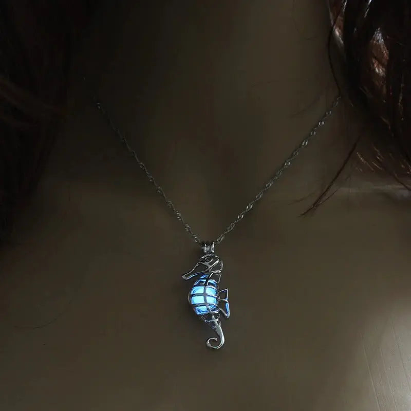 Moon Glowing Necklace - GLR SHOPPING