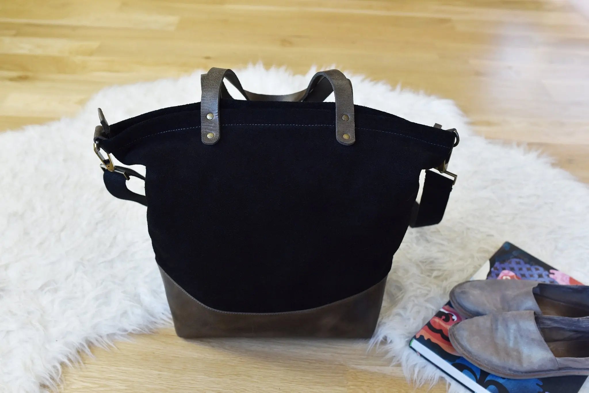 Boyfriend Tote Canvas - GLR SHOPPING