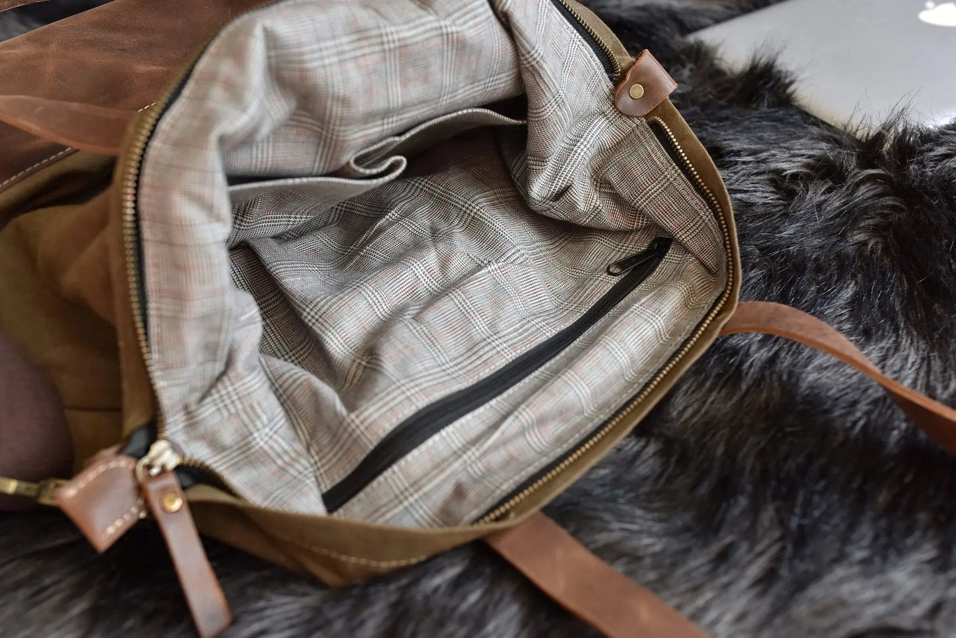 Boyfriend Tote Canvas - GLR SHOPPING