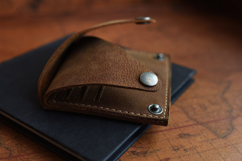 Wing Fold Card Case