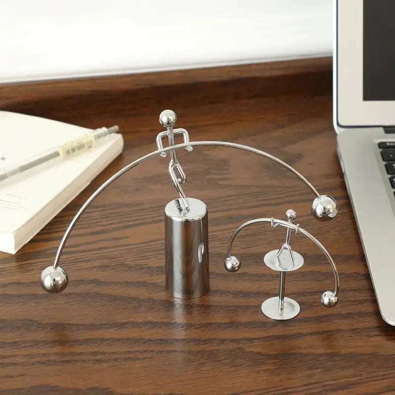 Newton Cradle Desk Toy GLR SHOPPING
