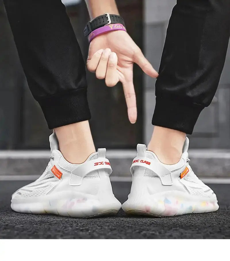 2021 Fashion New Men Sneakers High Quality Breathable Reflective Male Running Shoes Comfortable Thick Bottom Men Shoes GLR SHOPPING