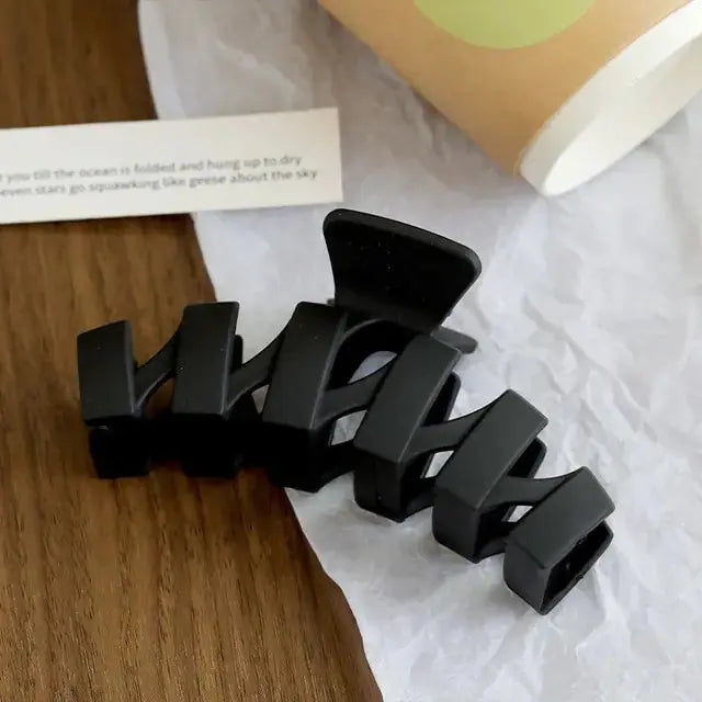 Geometric Flower Hair Clip Set GLR SHOPPING