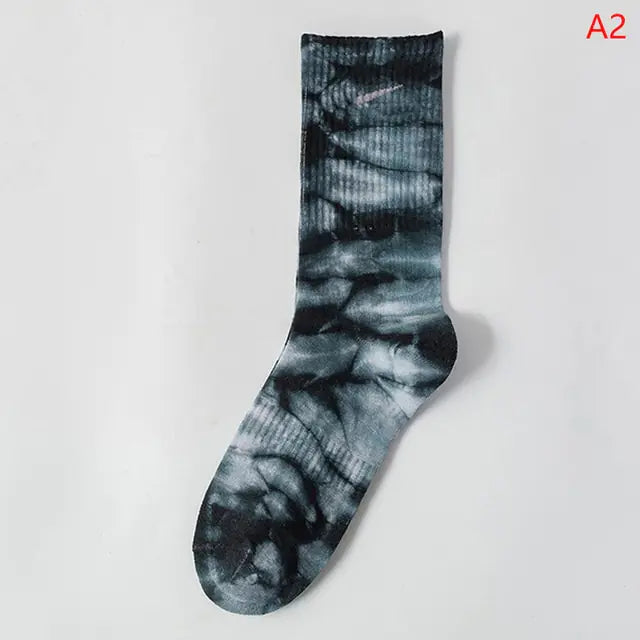 Women Tie-dye Middle Tube Socks