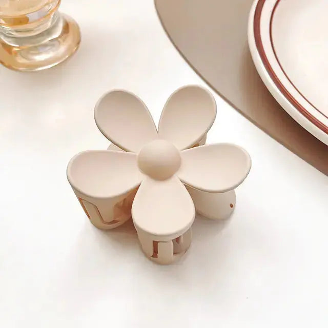 Geometric Flower Hair Clip Set GLR SHOPPING