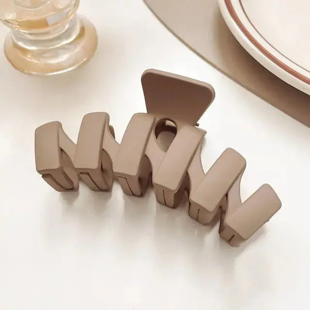 Geometric Flower Hair Clip Set GLR SHOPPING