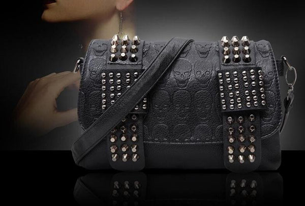 Horror Spikes Bag