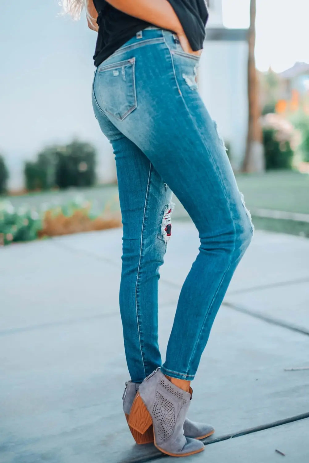 Women's Fashion Red Plaid Patch Destroyed Skinny Jeans - GLR SHOPPING