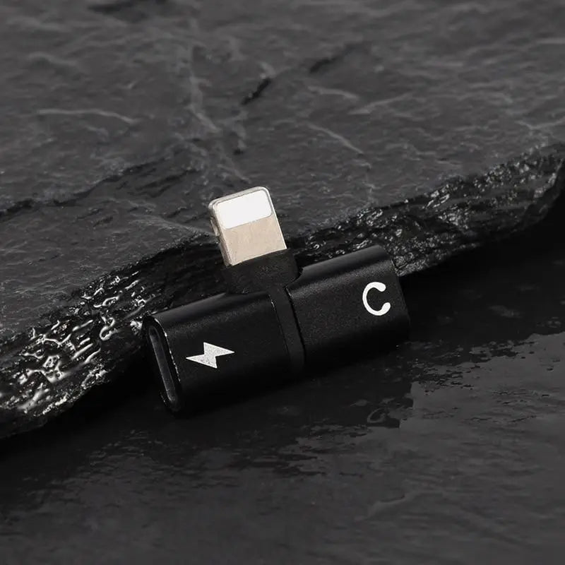 T-shaped 2-in-1 Dual-port Headphone Charger Adapter Gadget-4