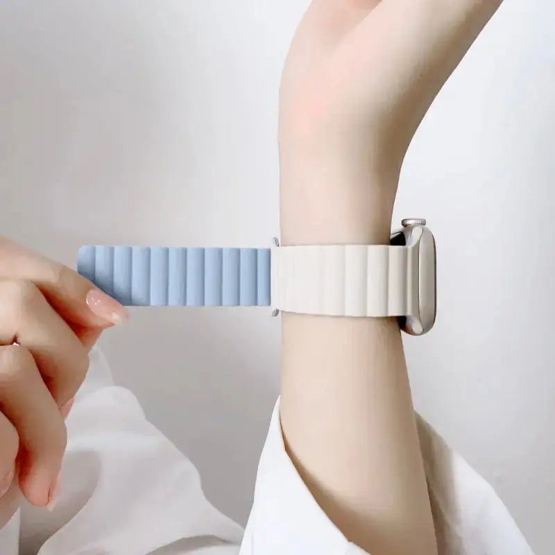 Silicone Strap Band Magnetic Bracelet - GLR SHOPPING