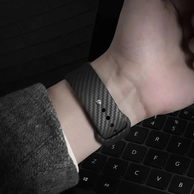 Carbon Fiber Strap For Apple Watch - GLR SHOPPING